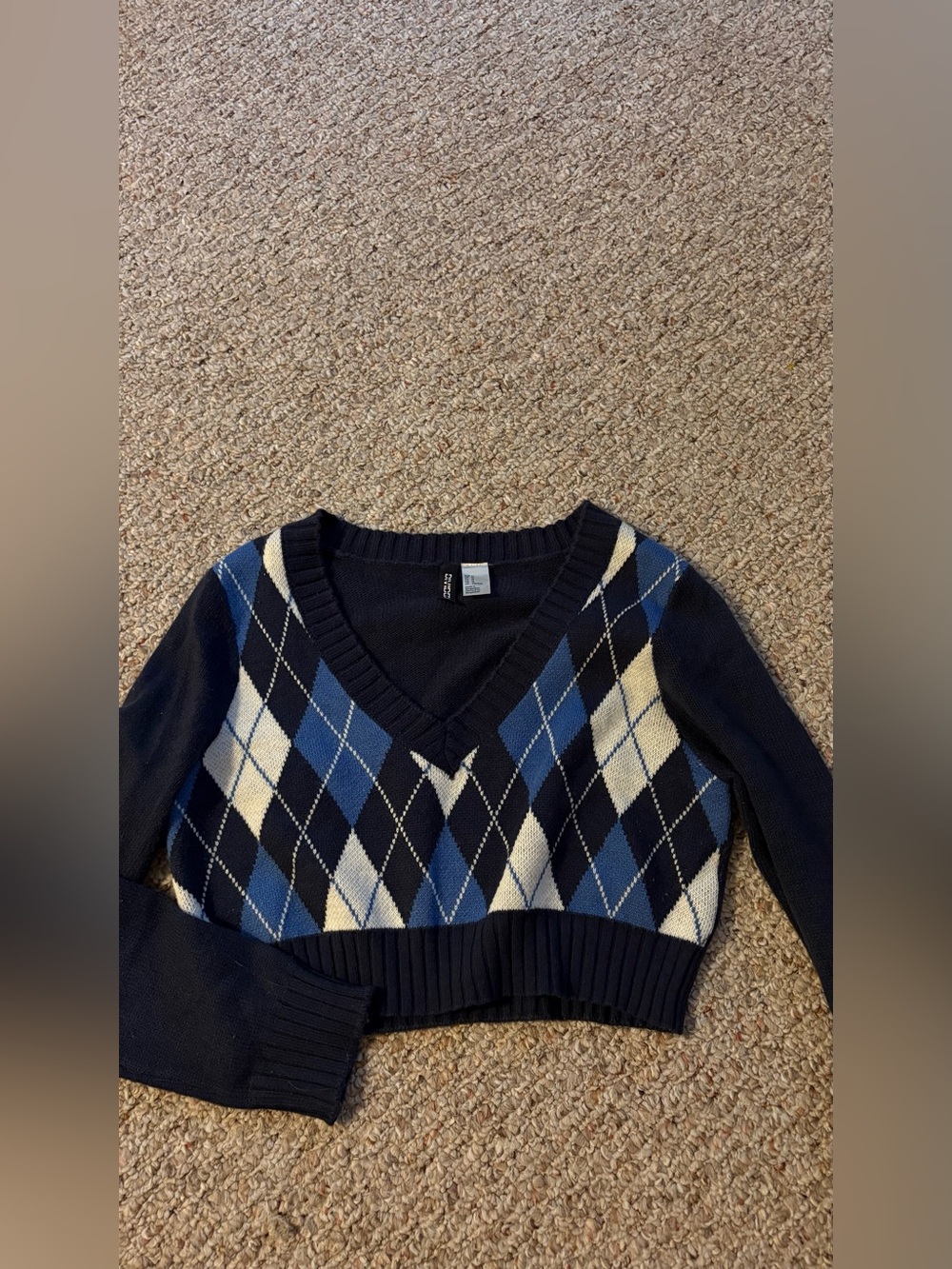 Divided Navy V‑Neck Argyle Sweater with Blue & Cream Diamonds